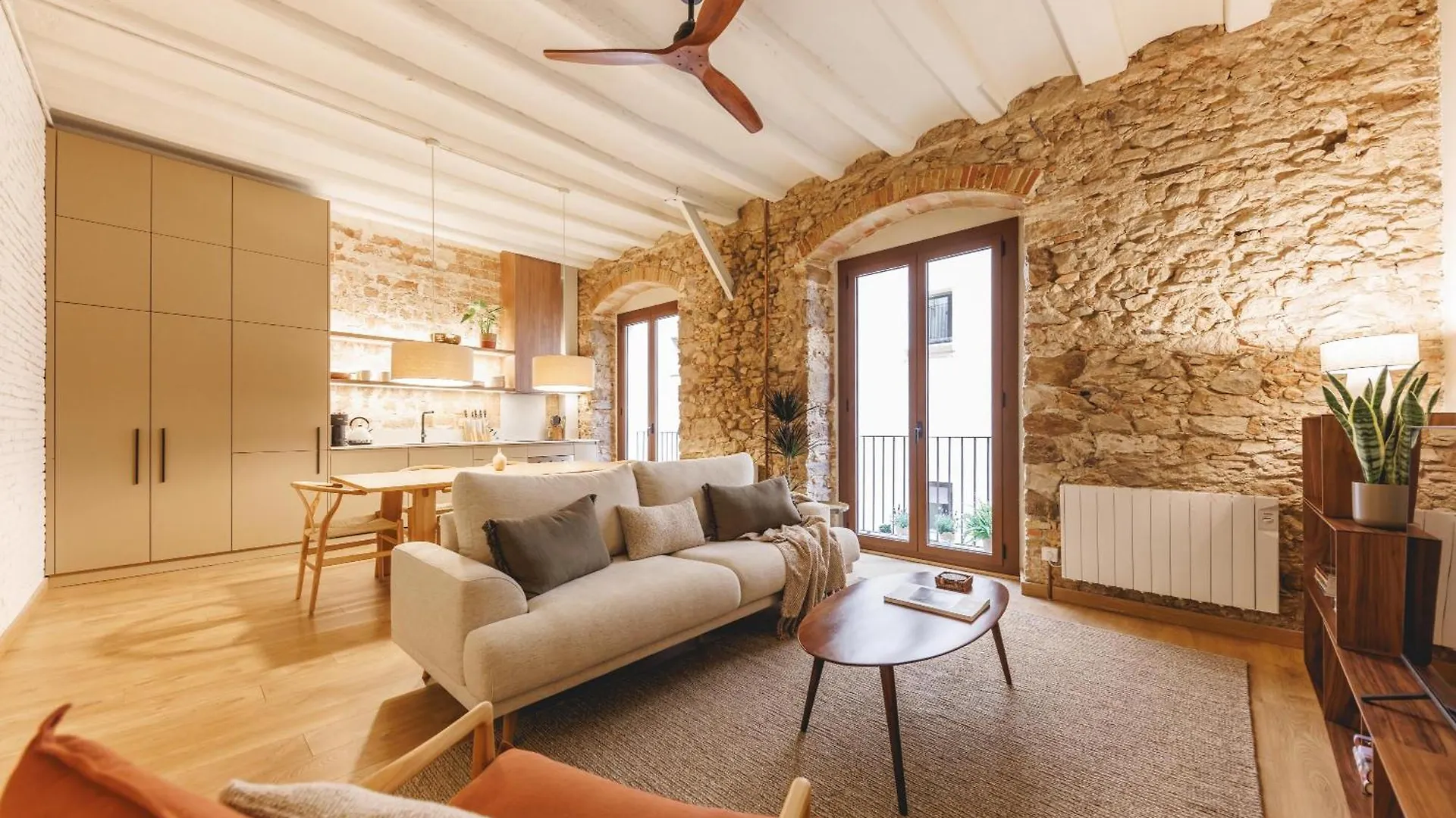 Bravissimo Estudi Verd, In The Historic Centre location